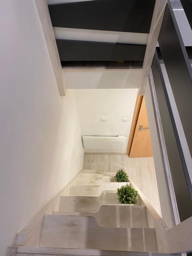 Downtown Mini Apartment ブダペスト エクステリア 写真